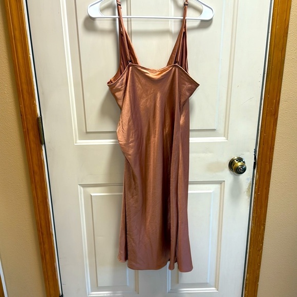 NWT Eesome Elegant Copper Slip Dress size L - Picture 2 of 8